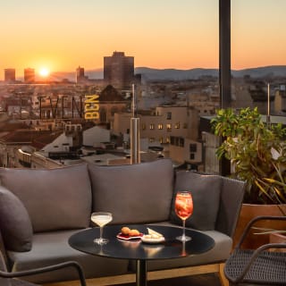 Experiencia Gastronómica Tablafina –Menú de Carne a la Parrilla + Cóctel de Autor en el roof top ELEVEN 4