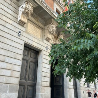 Secrets of Madrid: Outdoor Puzzle Game in El Retiro Park 3
