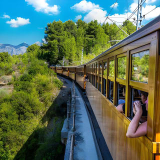 Mallorca in One Day Sightseeing Tour with Boat Ride and Vintage Train 22