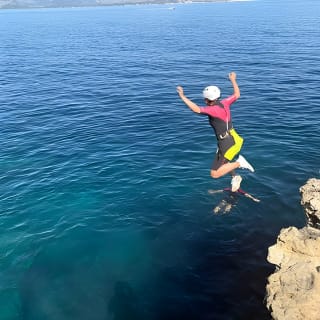 Coasteering and Cliff Jumping in North Mallorca 4