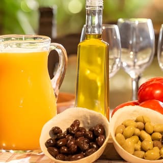 Guided Tasting Tour in 16th century House and Olive Oil Factory 7