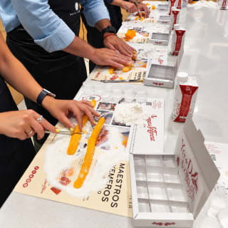 Ávila al completo con Santa Teresa Gourmet: visita monumental, taller de yemas y cata de vinos locales 3