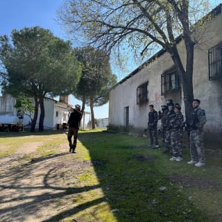 Paintball Quijorna Madrid – Experiencia de batalla al aire libre 4