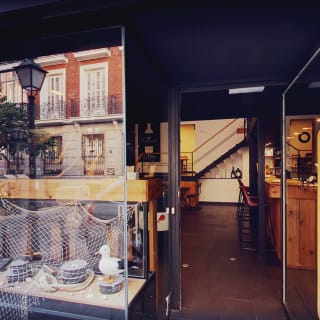 3 cervezas artesanas y 3 tapas en Vinopremier 3