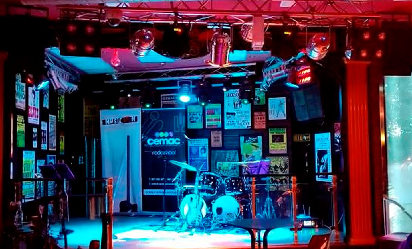 Sala Long Rock 2